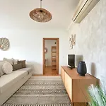 Apartment With Private Terrace & Car Garage *