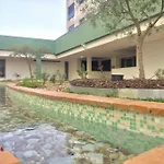 With Private Terrace & Car Garage Appartement