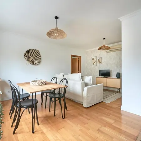 Lägenhet Lisboa - Garagem - Terraco - Ar Condicionado