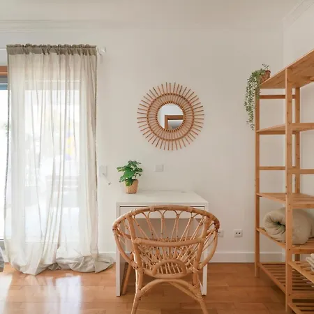 Lisboa - Garagem - Terraco - Ar Condicionado Lägenhet